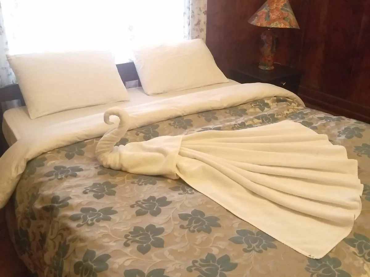 **  The Trevene Hotel Nuwara Eliya Sri Lanka